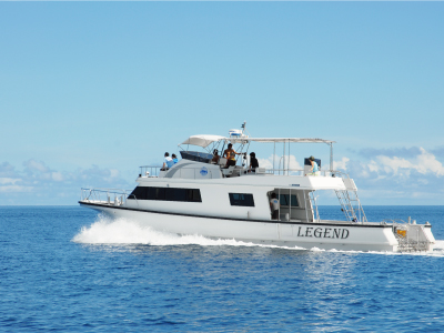自社船LEGEND号